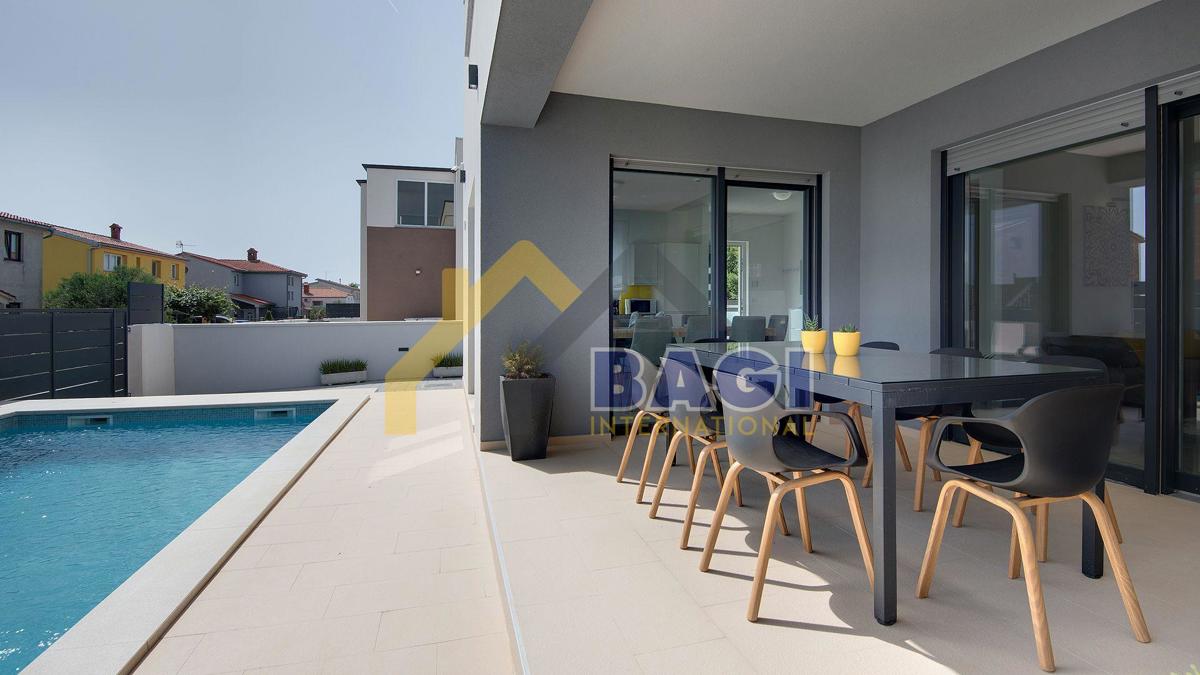 Lussuosa nuova costruzione con piscina! A soli 10 minuti da Pola