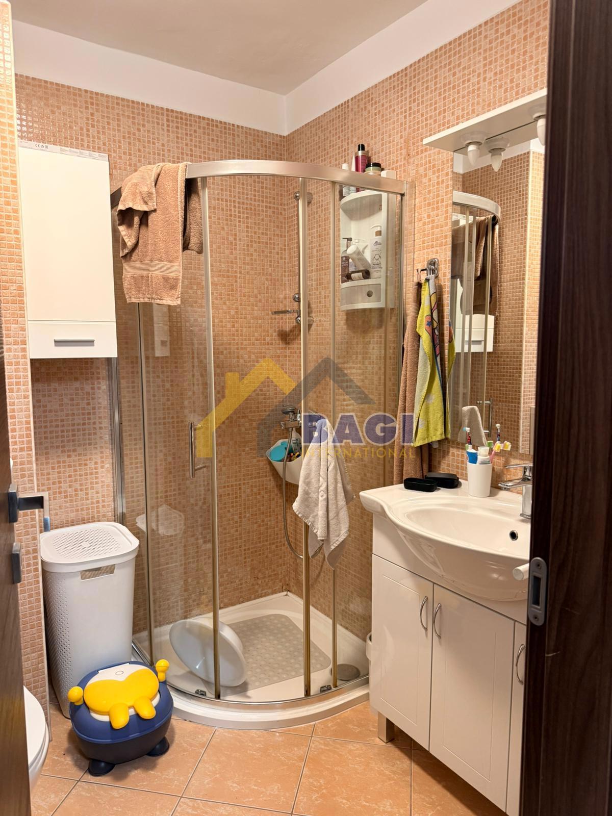 FAŽANA Appartamento su Due Livelli – 400 m dal Mare