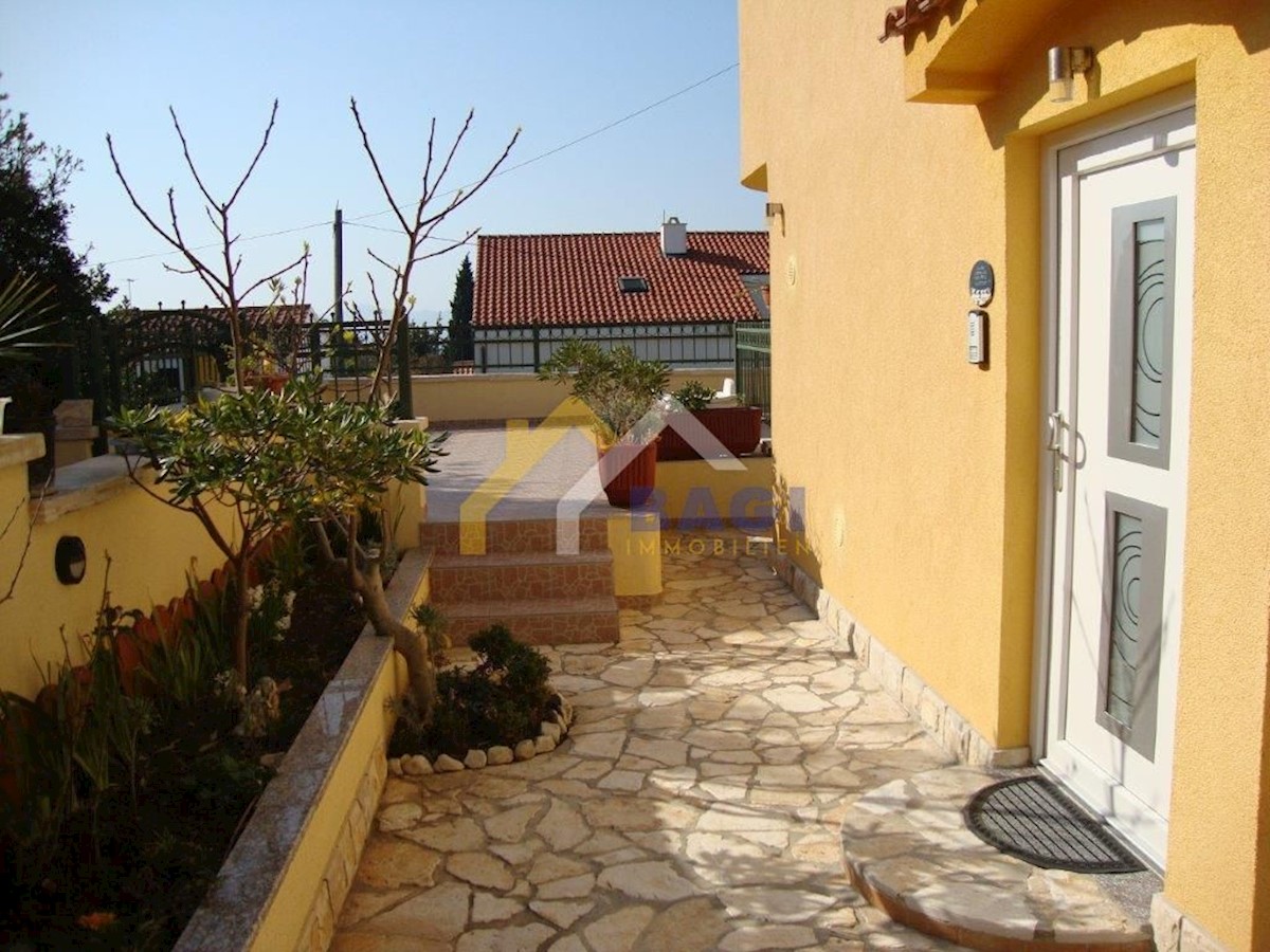 Casa Petrčane, Zadar - Okolica, 130m2