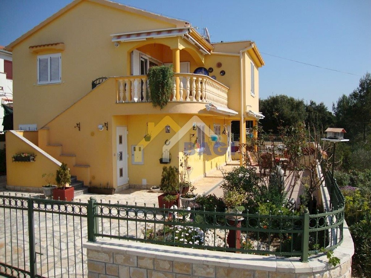 Casa Petrčane, Zadar - Okolica, 130m2