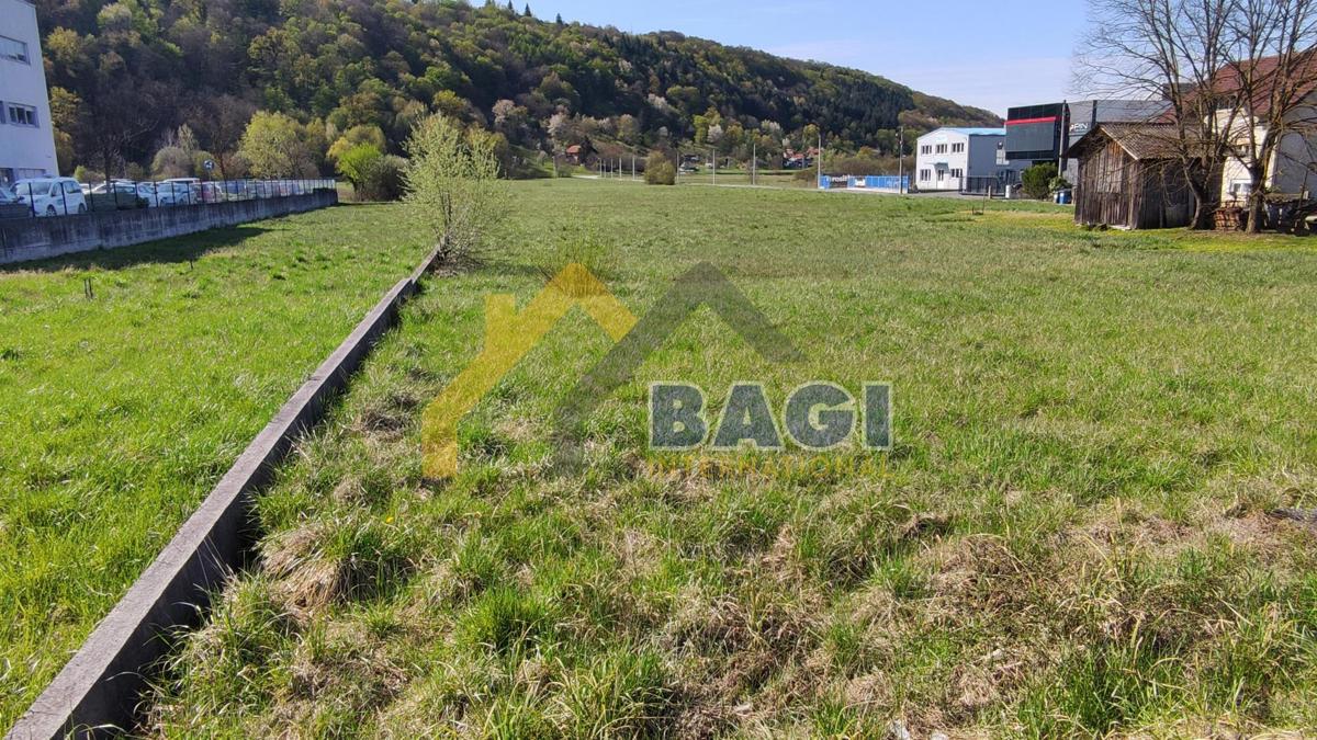 Terreno edificabile Sveta Nedelja, 1.420m2