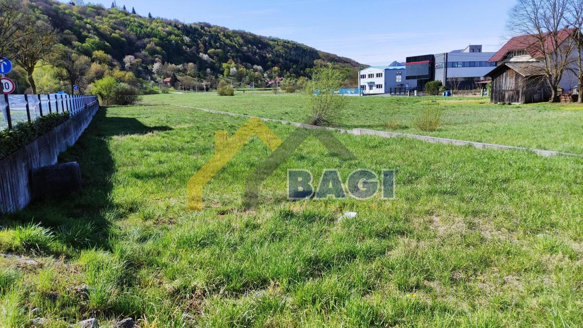 Terreno edificabile Sveta Nedelja, 1.420m2