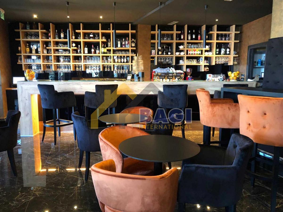 Casa Karlobag, 1.050m2