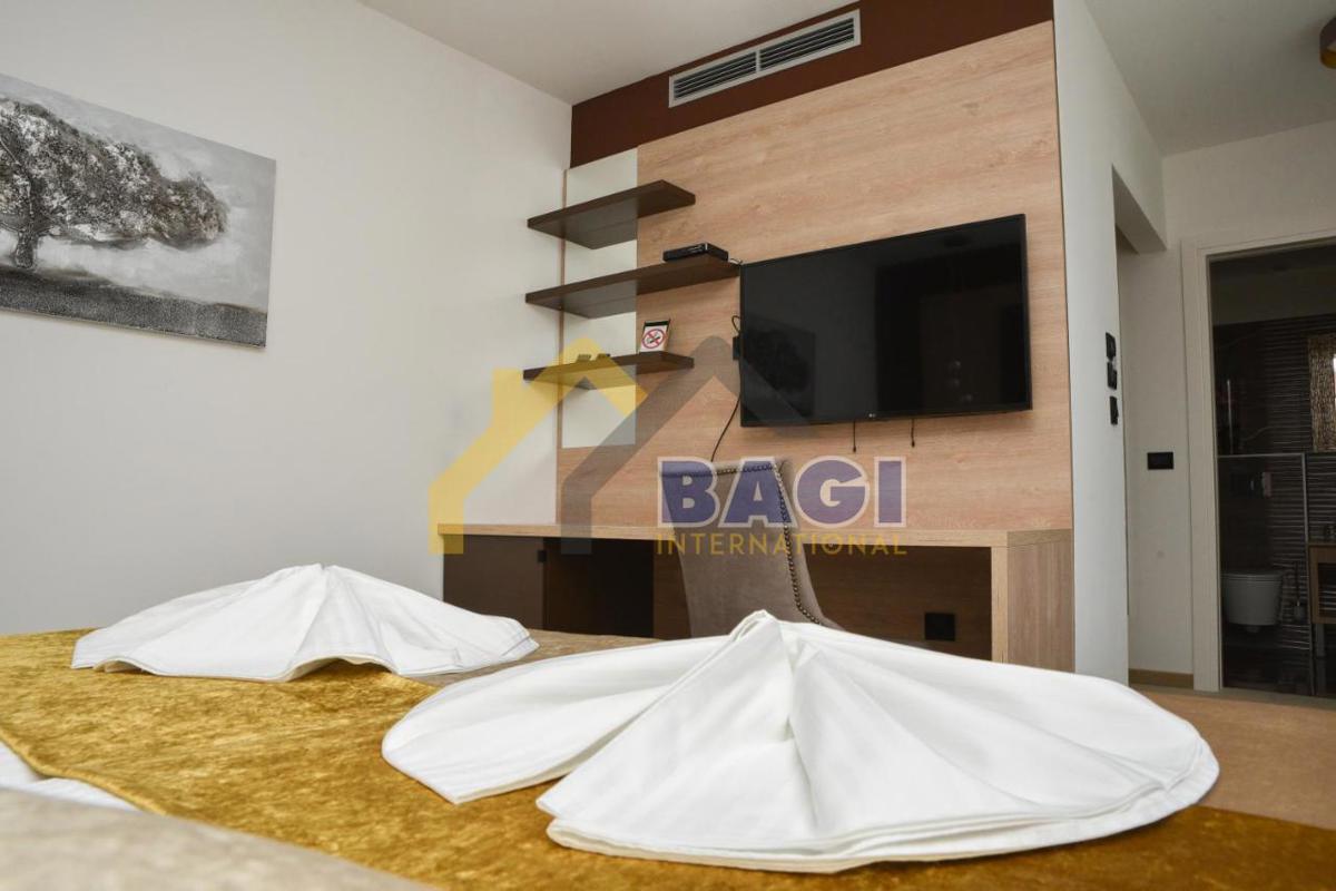 Casa Karlobag, 1.050m2