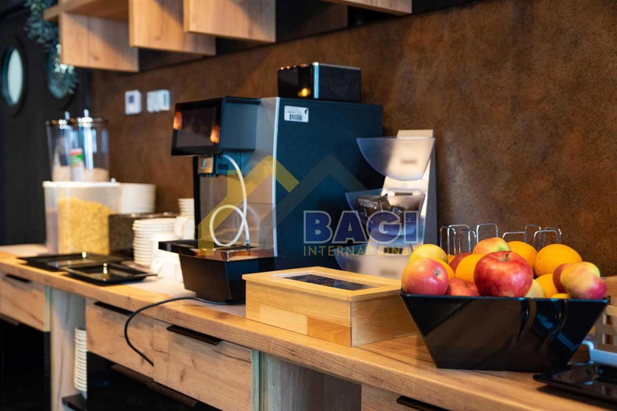 Casa Karlobag, 1.050m2