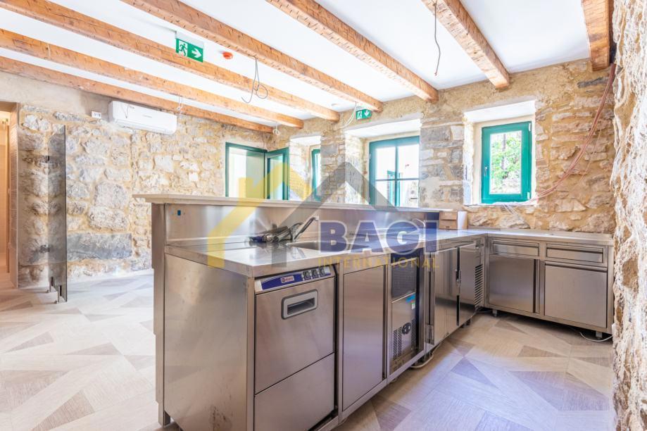 Casa Grad, Šibenik, 812m2