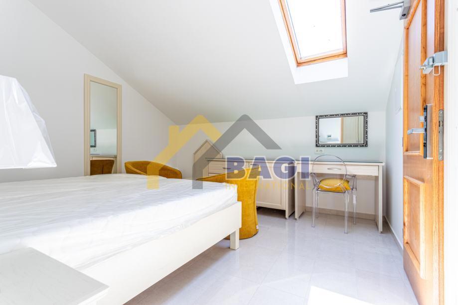 Casa Grad, Šibenik, 812m2