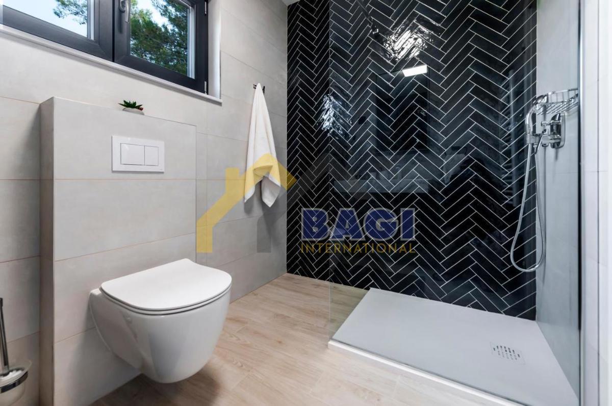 ROVIGNO VILLA CON PISCINA ADATTA A PERSONE CON DISABILITÀ