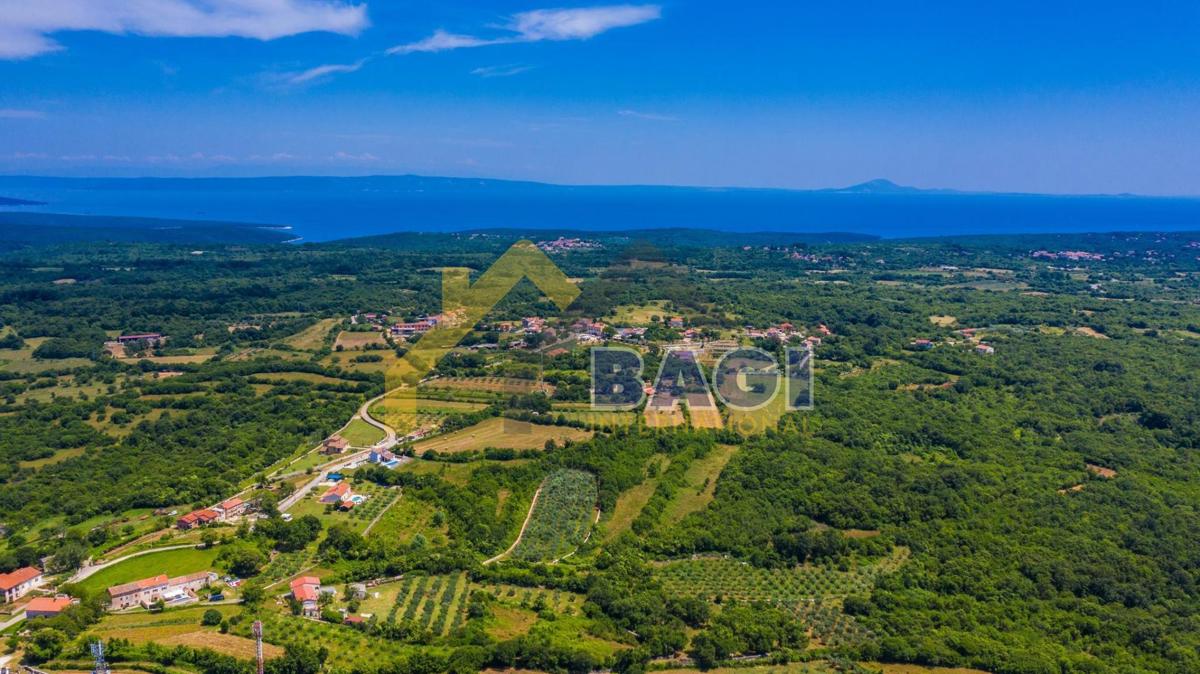 Terreno edificabile Krnica con progetto di casa