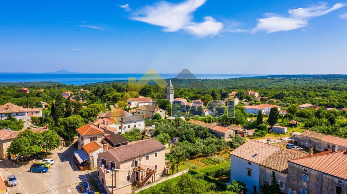 Terreno edificabile Krnica con progetto di casa