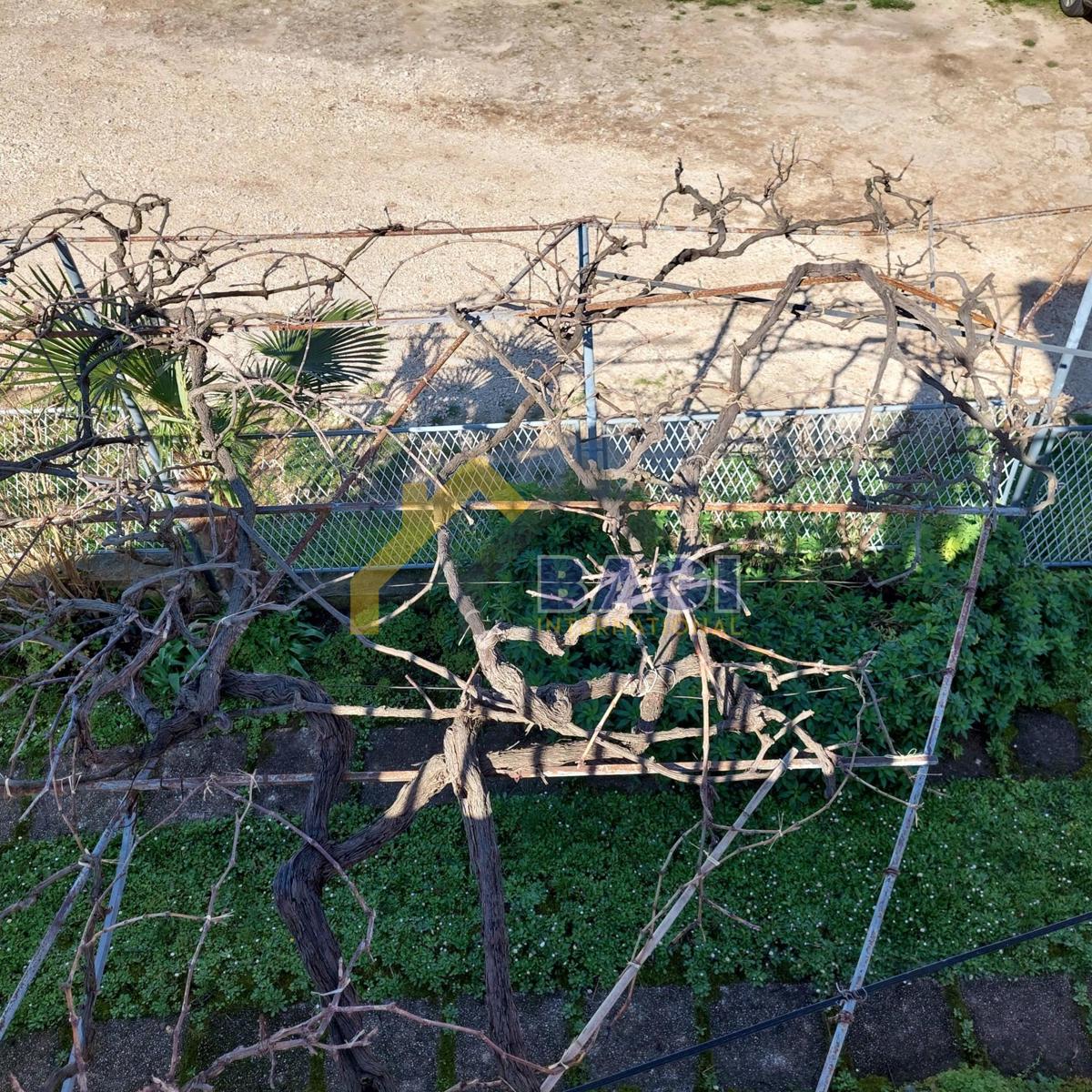 Pola-posizione TOP-casa-cortile-appartamento