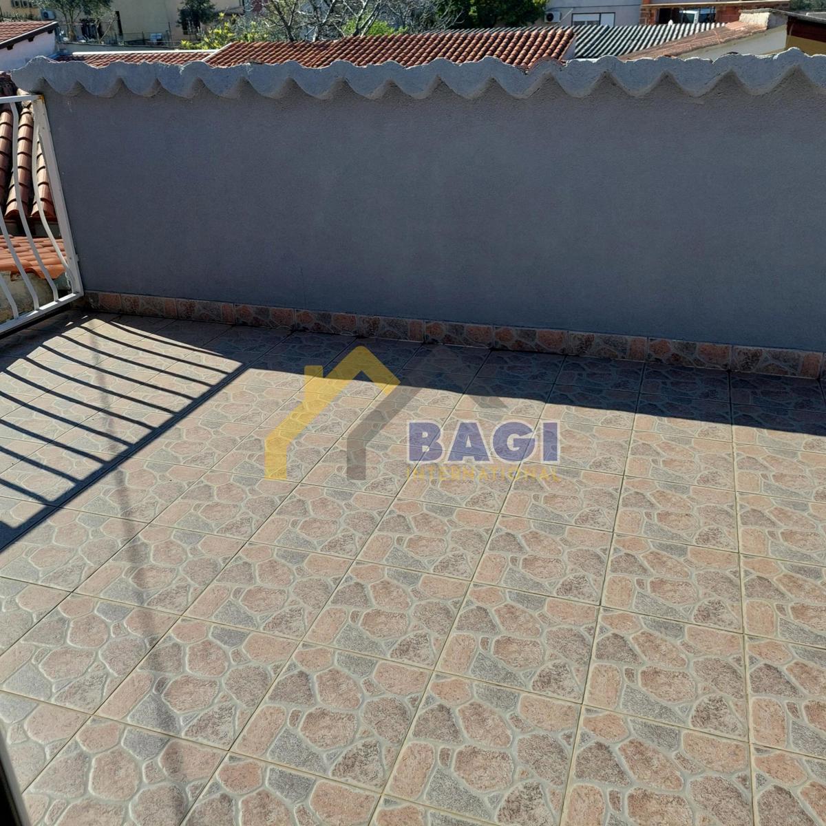 Pola-posizione TOP-casa-cortile-appartamento