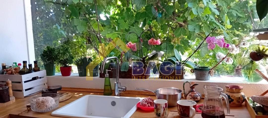 Appartamento 115m2-terrazza 37m2-terreno 485m2-vista panoramica