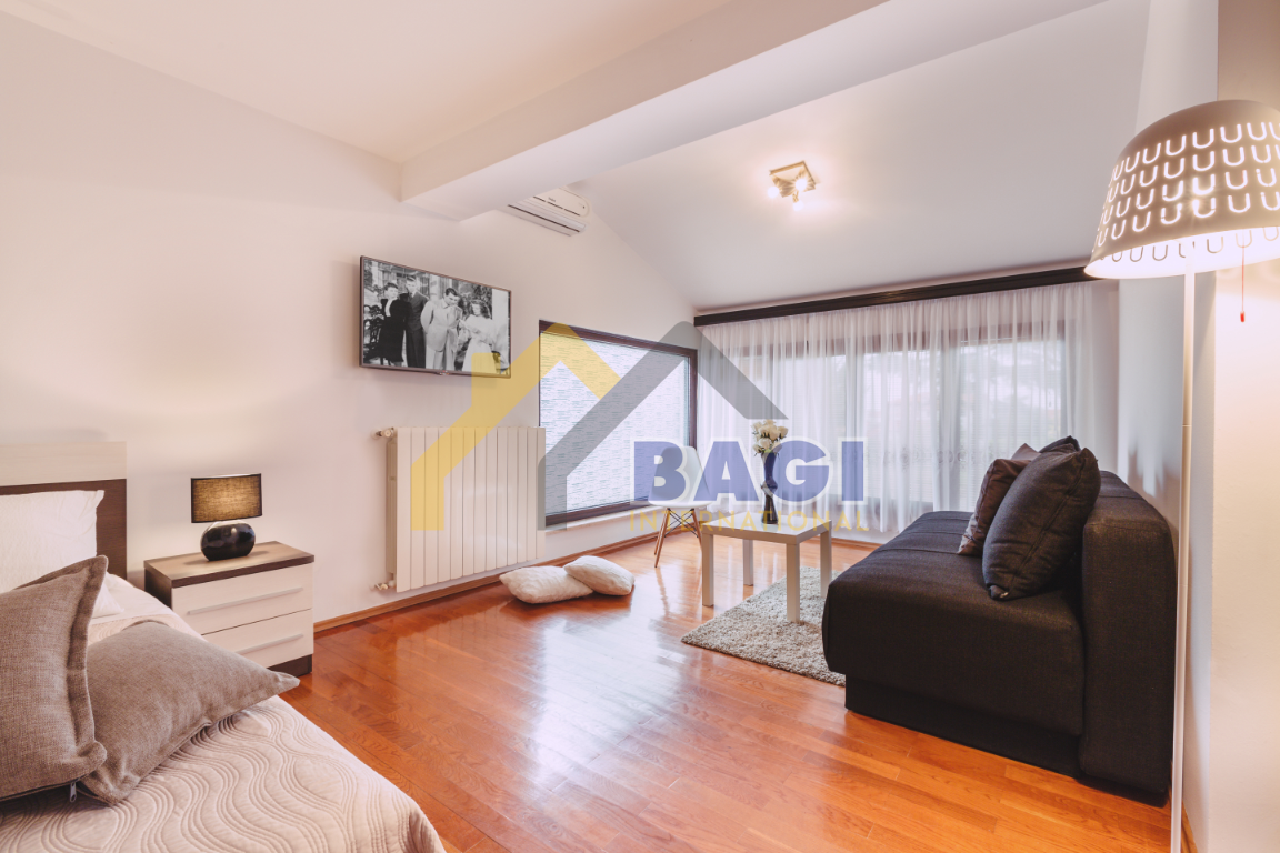 Casa Veli vrh, Pula, 400m2