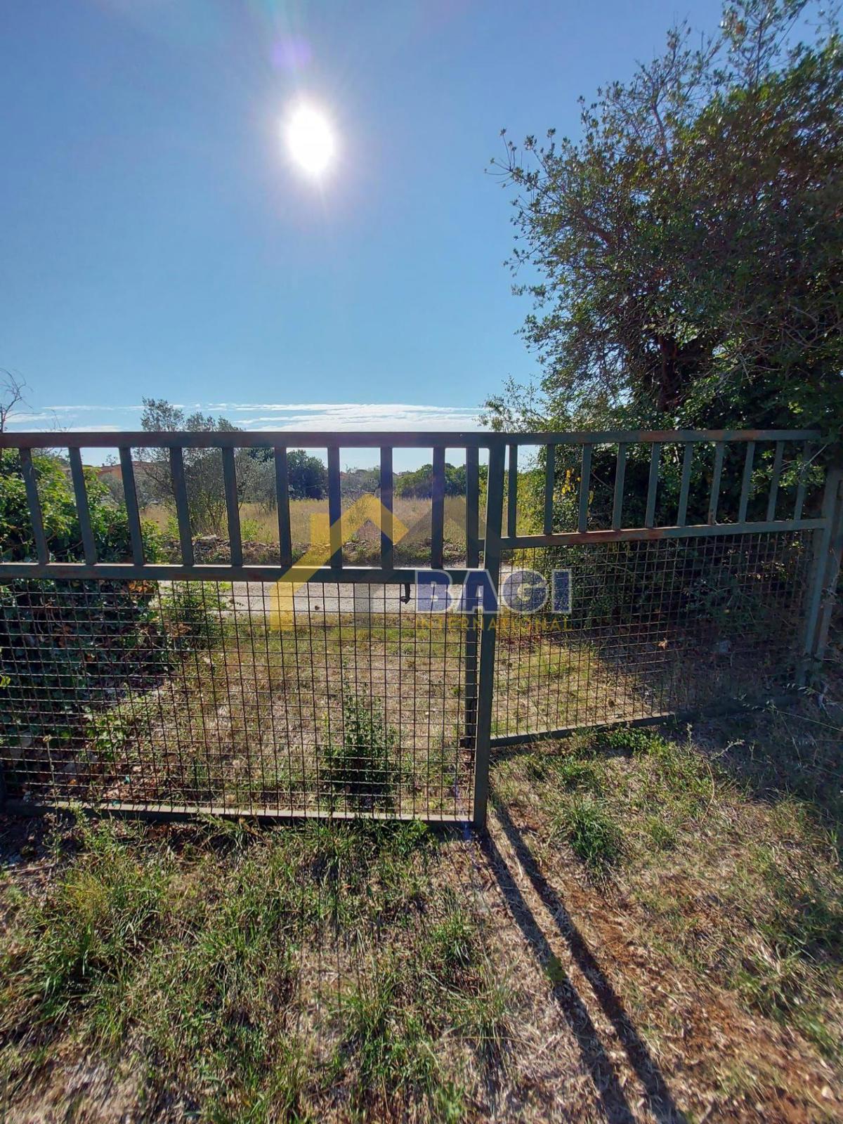 Terreni agricoli Peroj, Vodnjan, 3.000m2