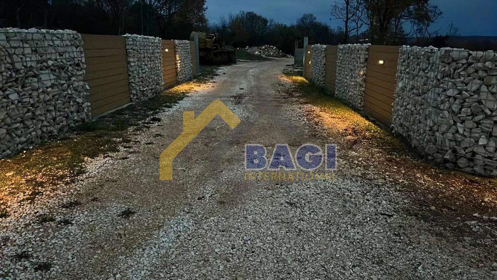 Valle-Golaš 1550m2 pronti per la costruzione!