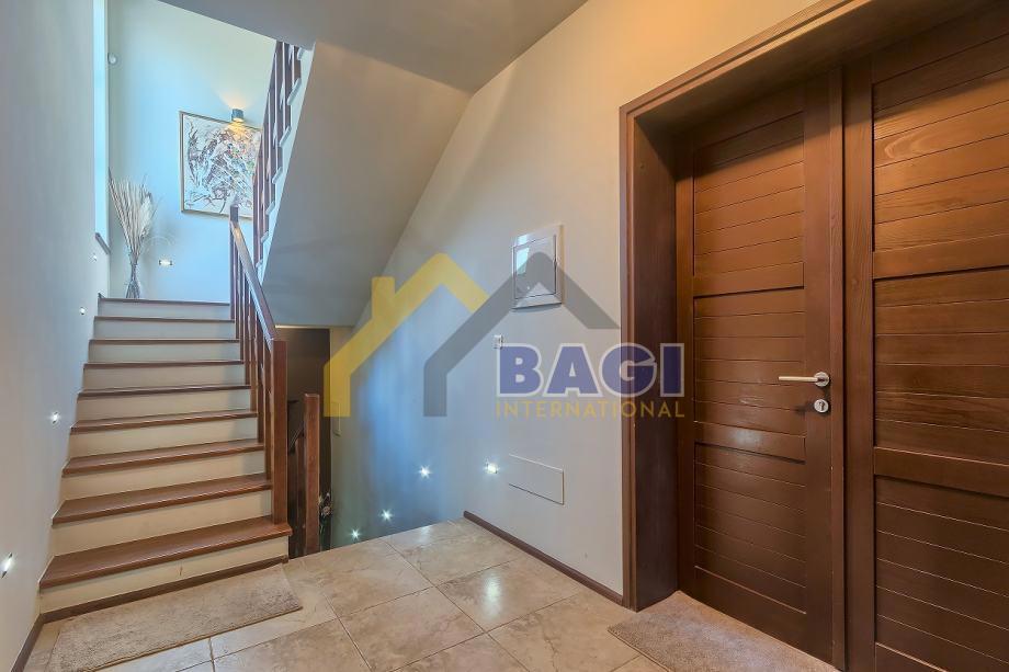 Istria-Villa di lusso 400m2 su 2000m2 di giardino