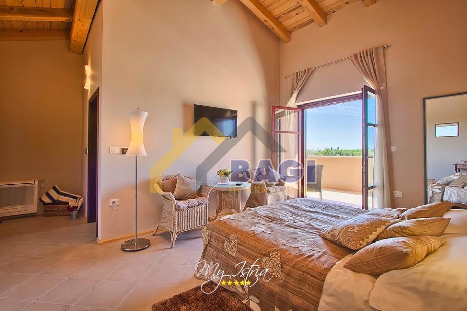 Istria-Villa di lusso 400m2 su 2000m2 di giardino