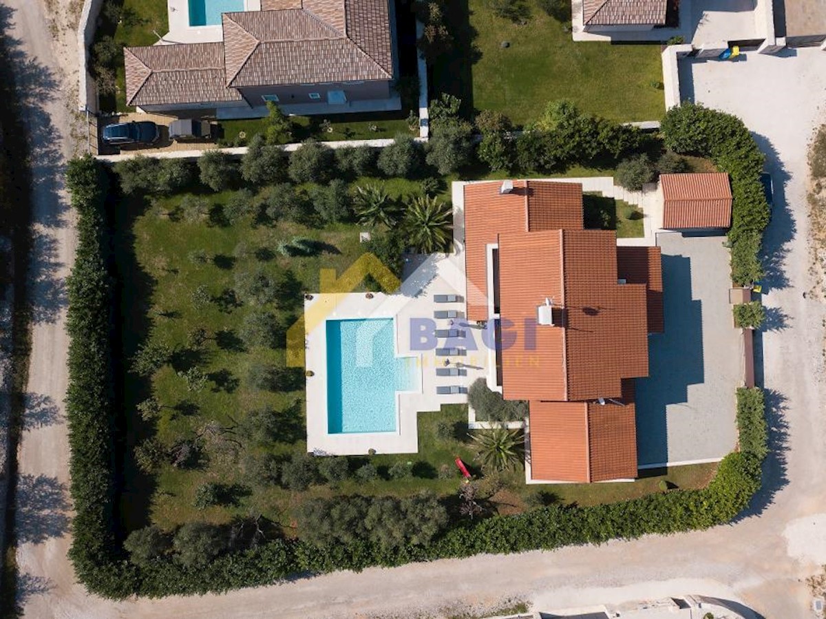 Istria-Villa di lusso 400m2 su 2000m2 di giardino