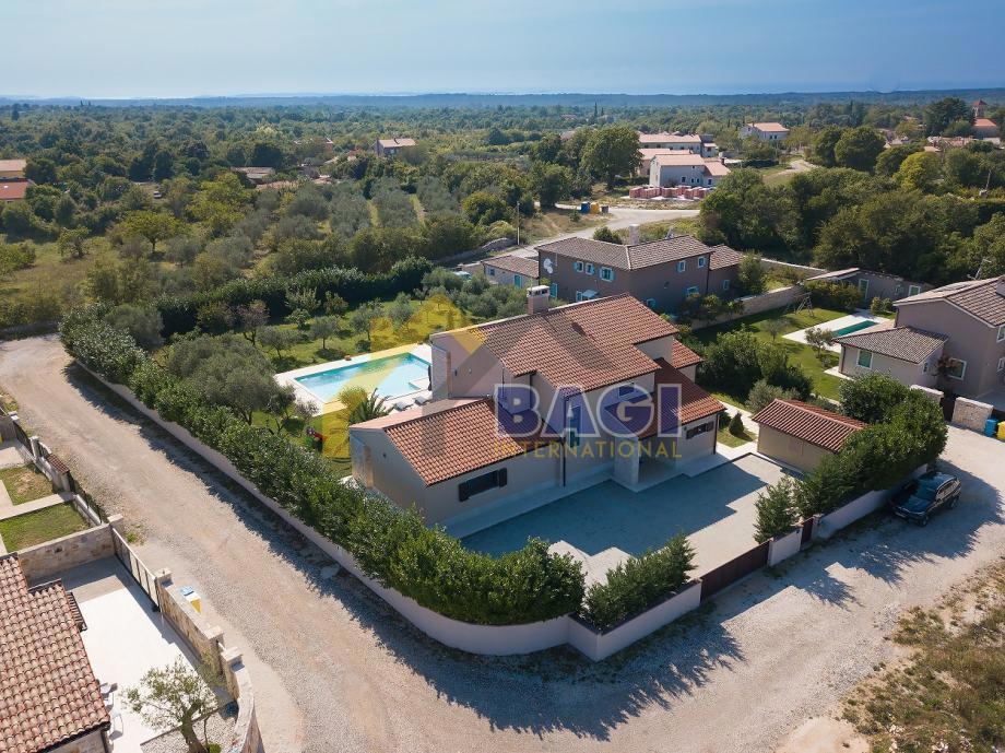 Istria-Villa di lusso 400m2 su 2000m2 di giardino