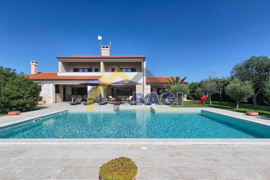 Istria-Villa di lusso 400m2 su 2000m2 di giardino