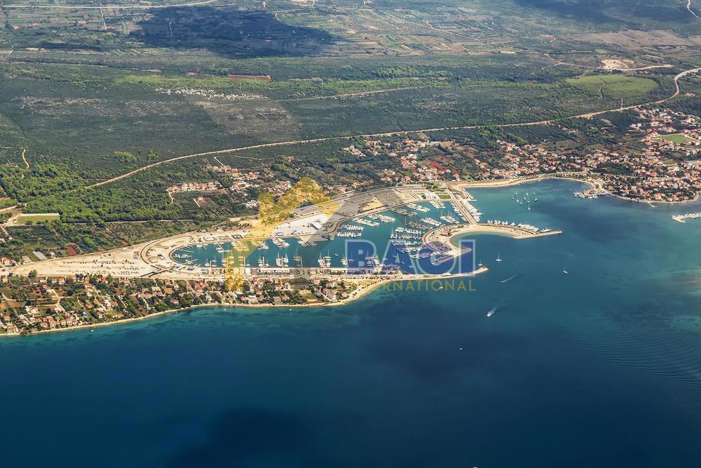 Terreno edificabile Bibinje, 2.458m2