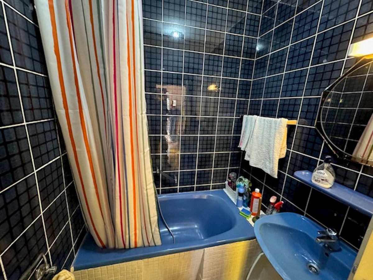 Affascinante casa sull'isola di Hvar con potenziale infinito a Vrboska