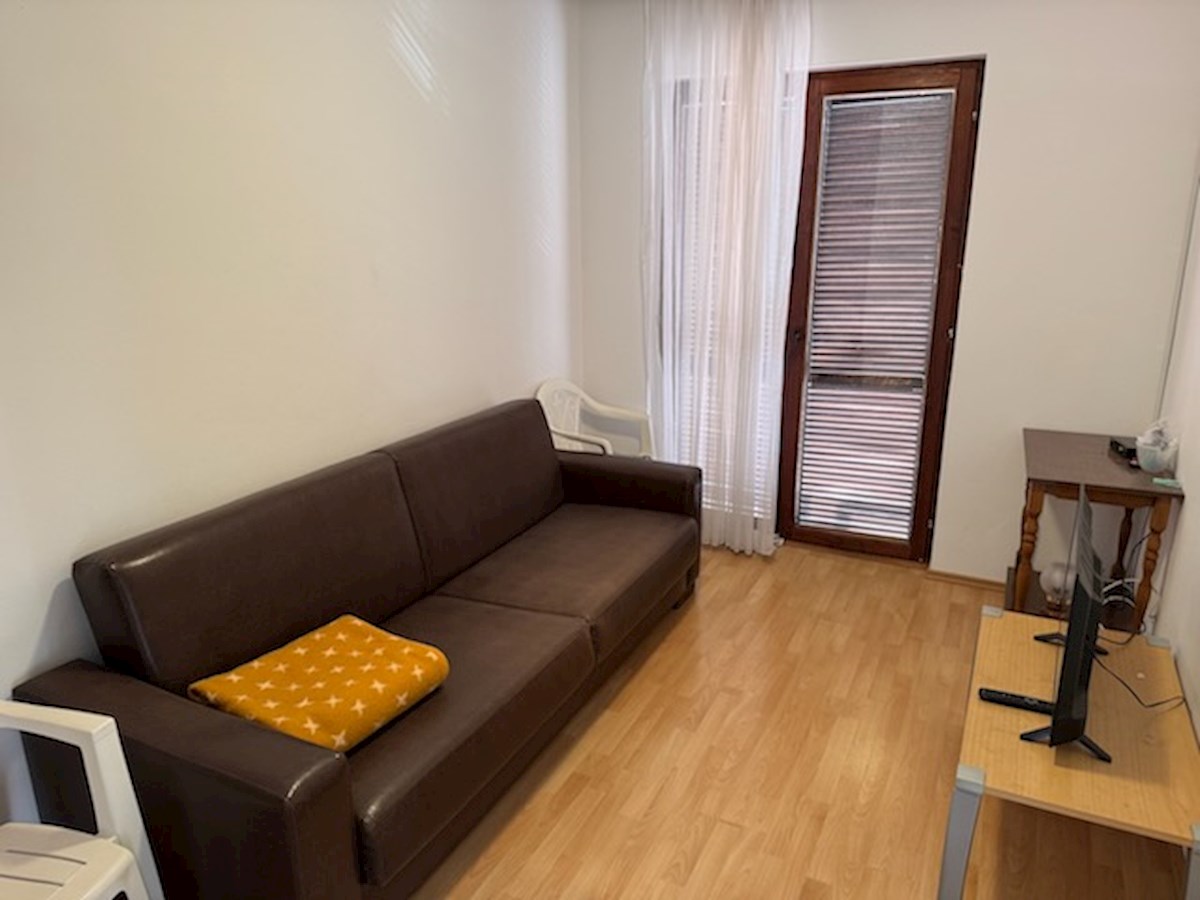 Affascinante casa sull'isola di Hvar con potenziale infinito a Vrboska