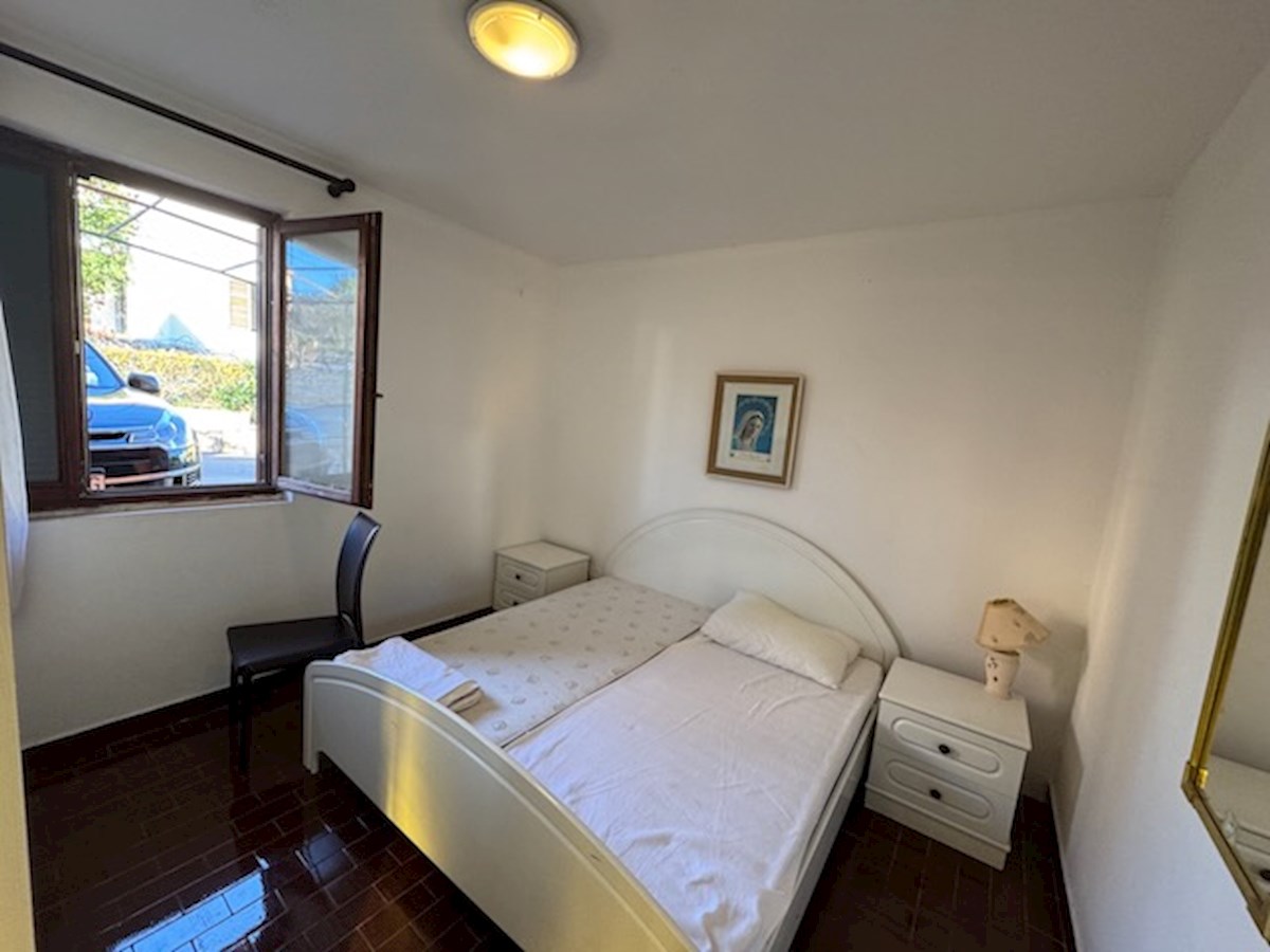 Affascinante casa sull'isola di Hvar con potenziale infinito a Vrboska