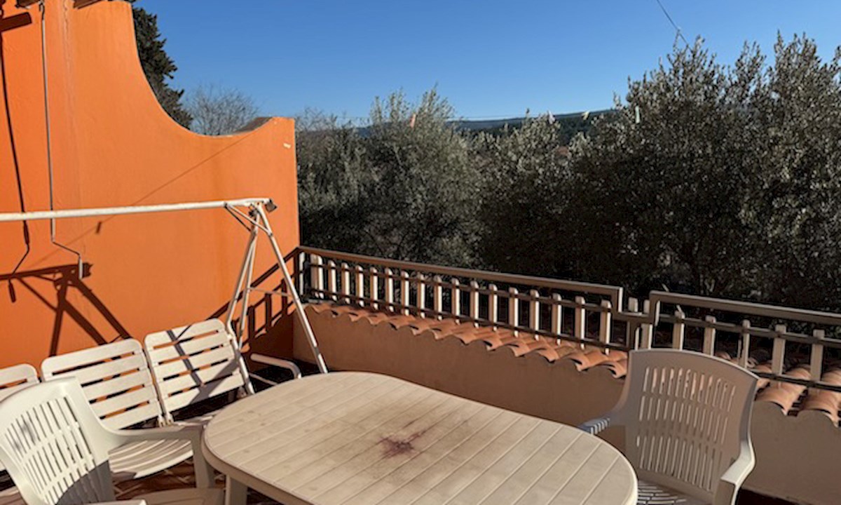 Affascinante casa sull'isola di Hvar con potenziale infinito a Vrboska