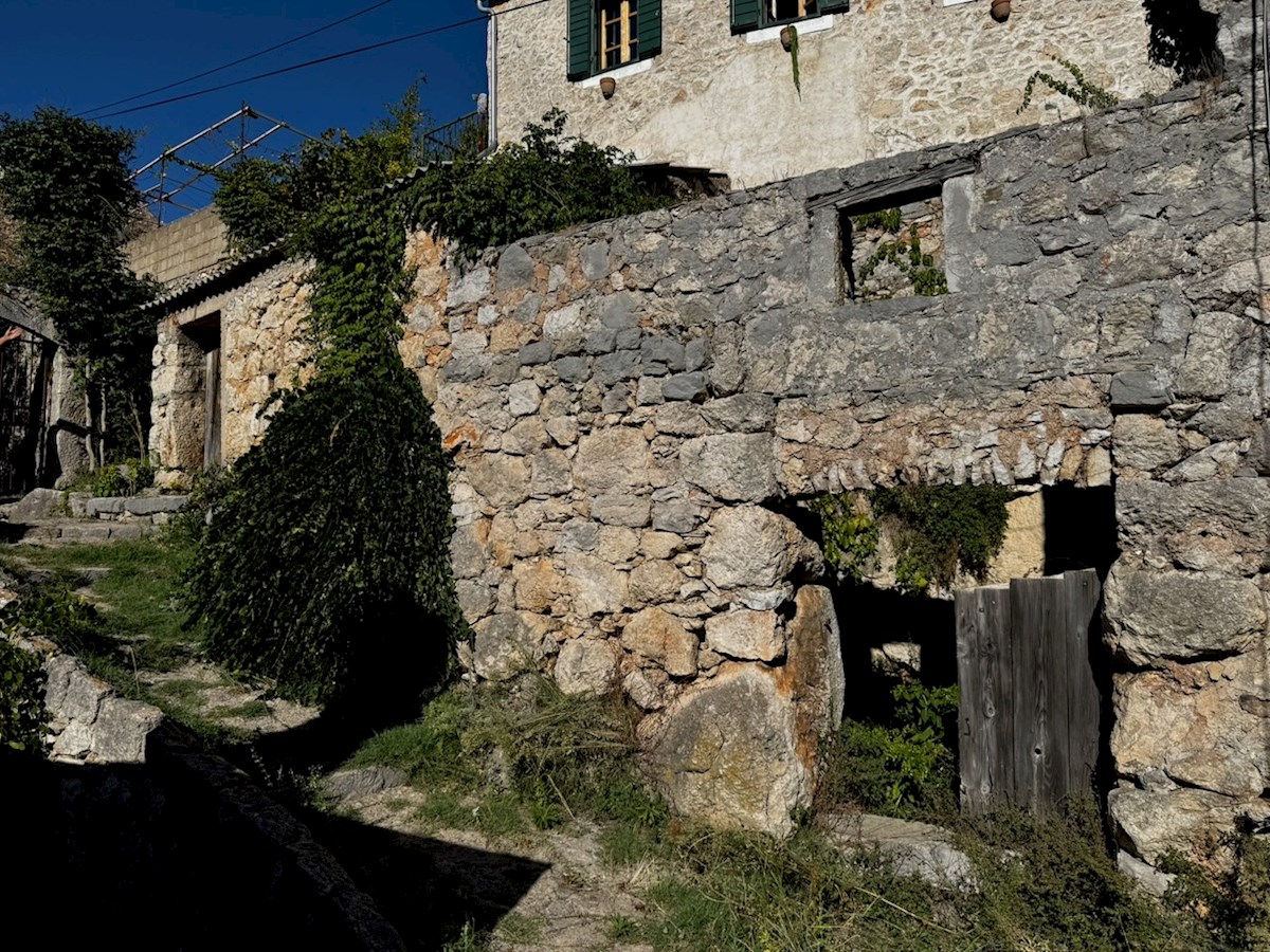 Casa in pietra - Progetto di ristrutturazione a Vrisnik, Hvar