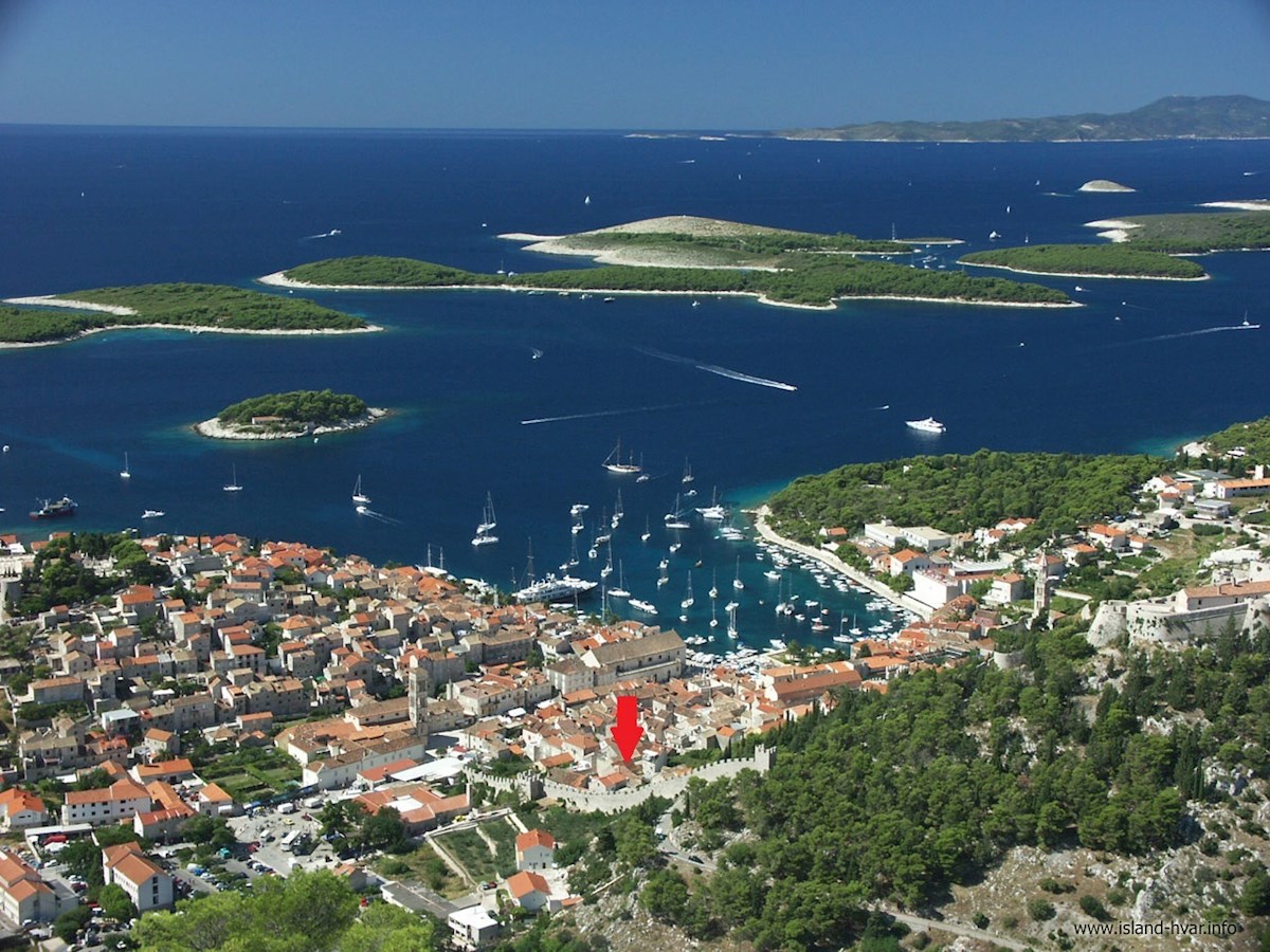 Appartamento in una casa in pietra nel centro di Hvar