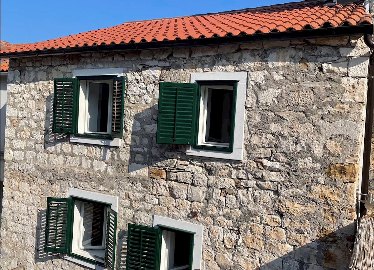 Appartamento nel centro di Hvar | 3 camere da letto, 2 bagni e spazio esterno, Isola Hvar