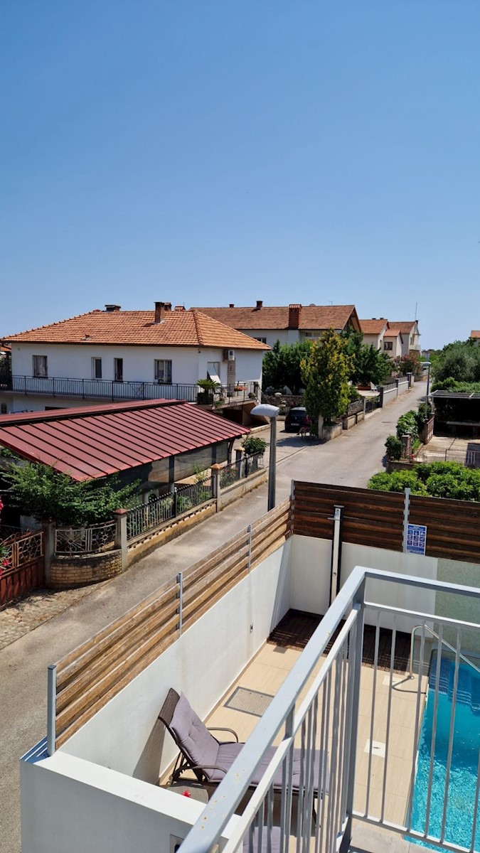 Casa Pula, Busoler Haus mit Schwimmbad