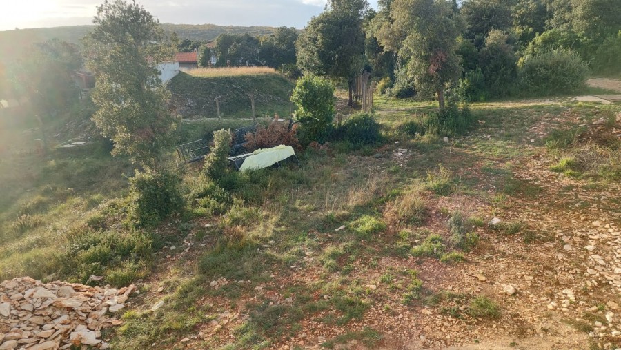 Terreno - Duga Uvala