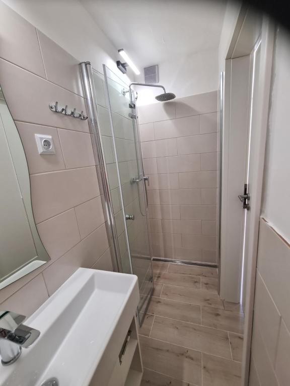 Casa Medolino, centro, casa con piscina!!!