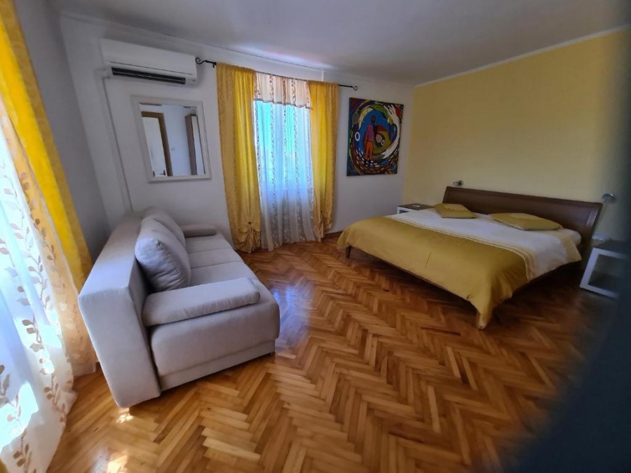 Casa Medolino, centro, casa con piscina!!!