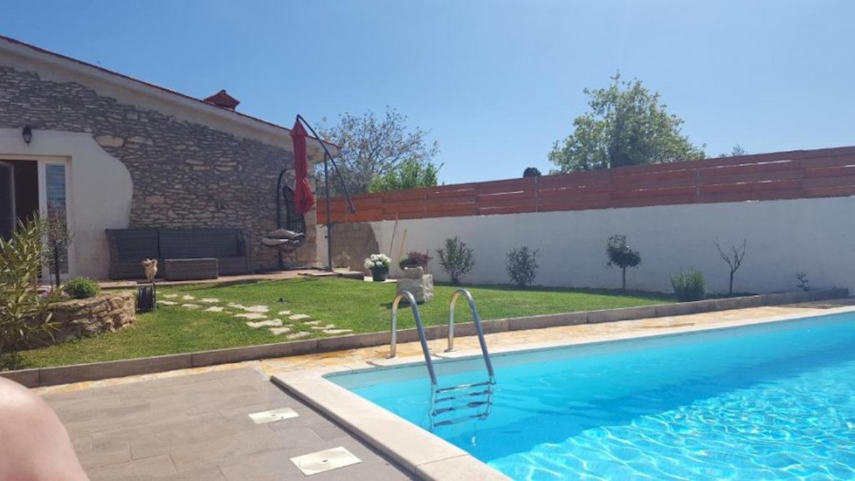 Casa Medolino, centro, casa con piscina!!!