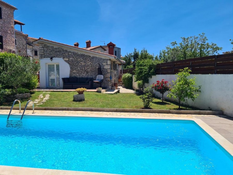 Casa Medolino, centro, casa con piscina!!!