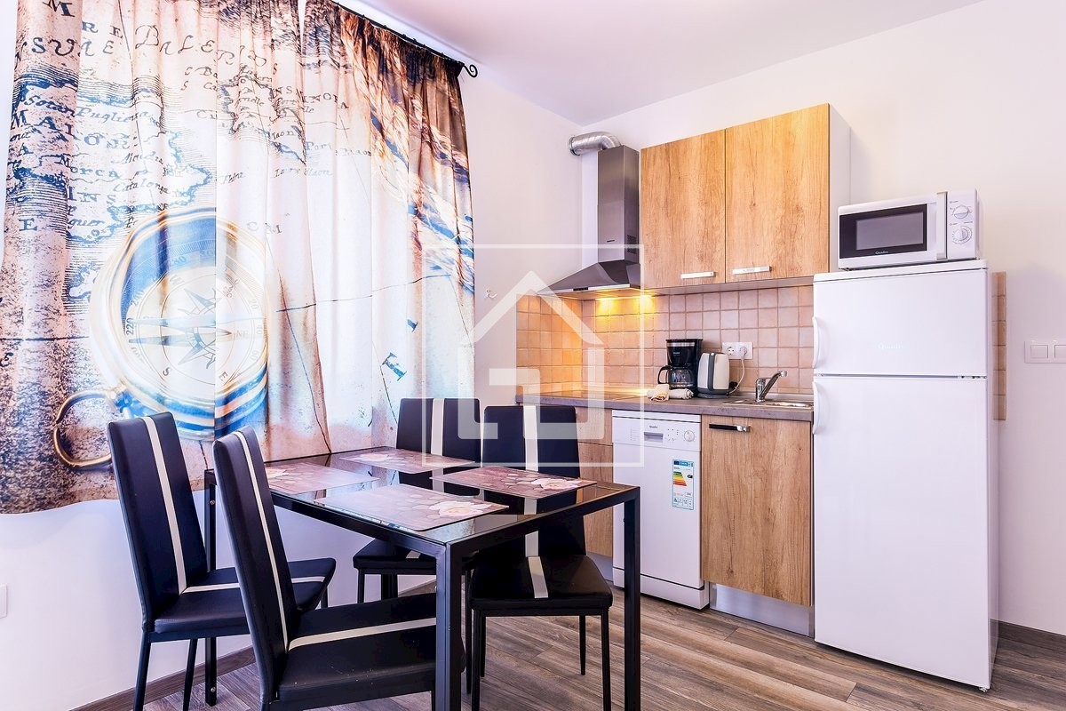 Casa Medolino, condominio con 7 appartamenti