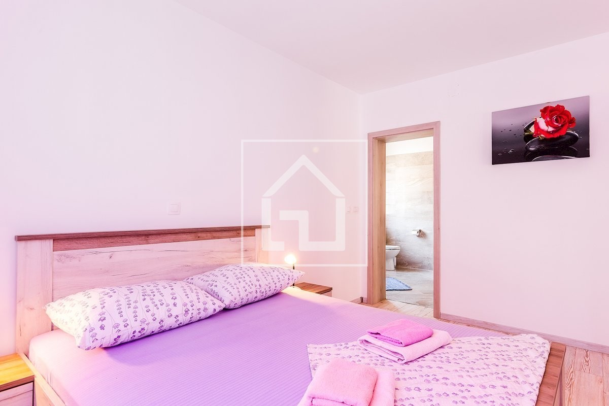 Casa Medolino, condominio con 7 appartamenti