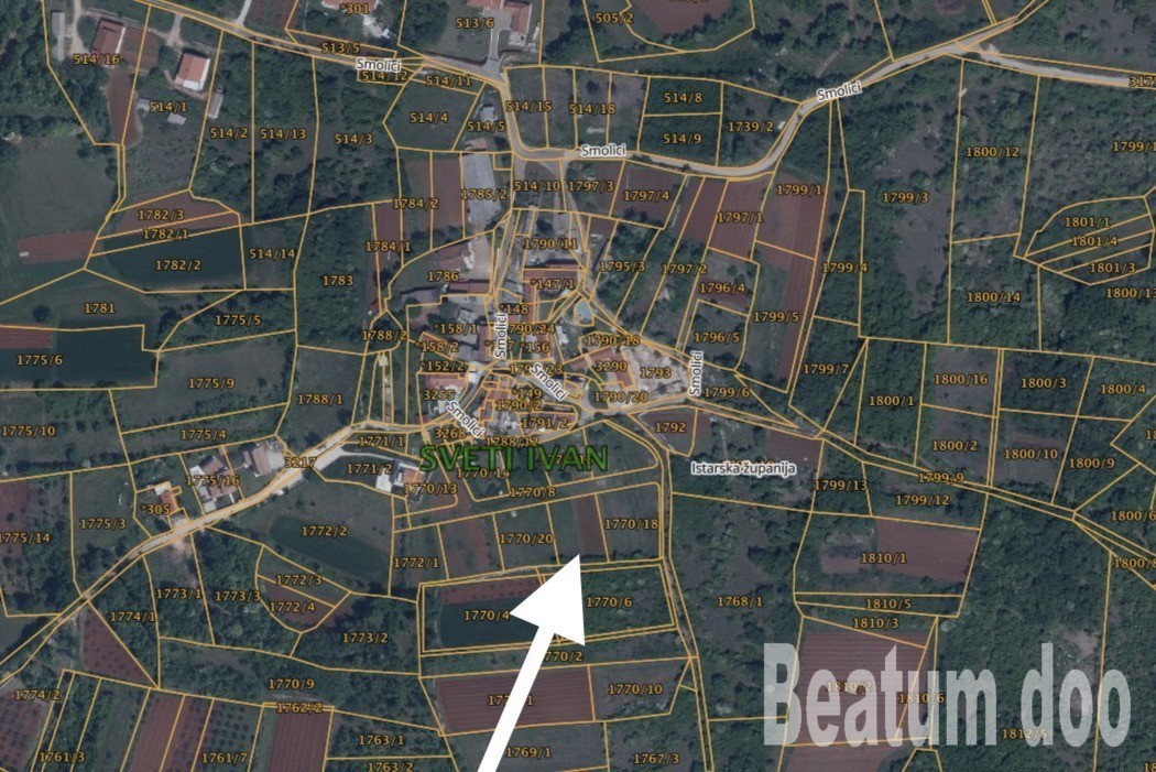 Terreno edificabile con vista mare, zona di Visignano