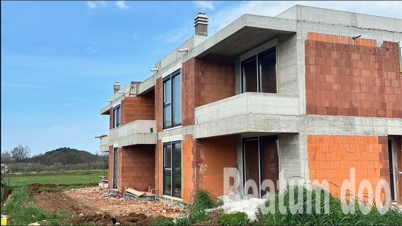 Appartamento al primo piano, nuovo edificio, Valkarin