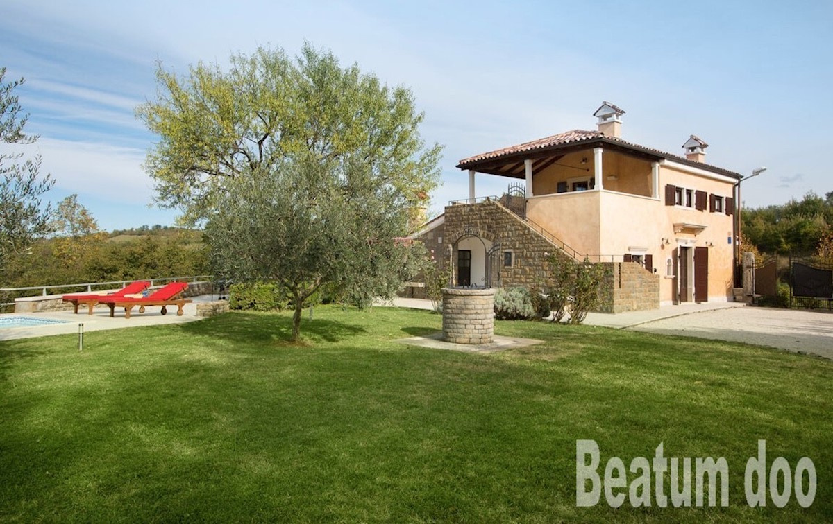 Villa rurale indipendente , Momjan