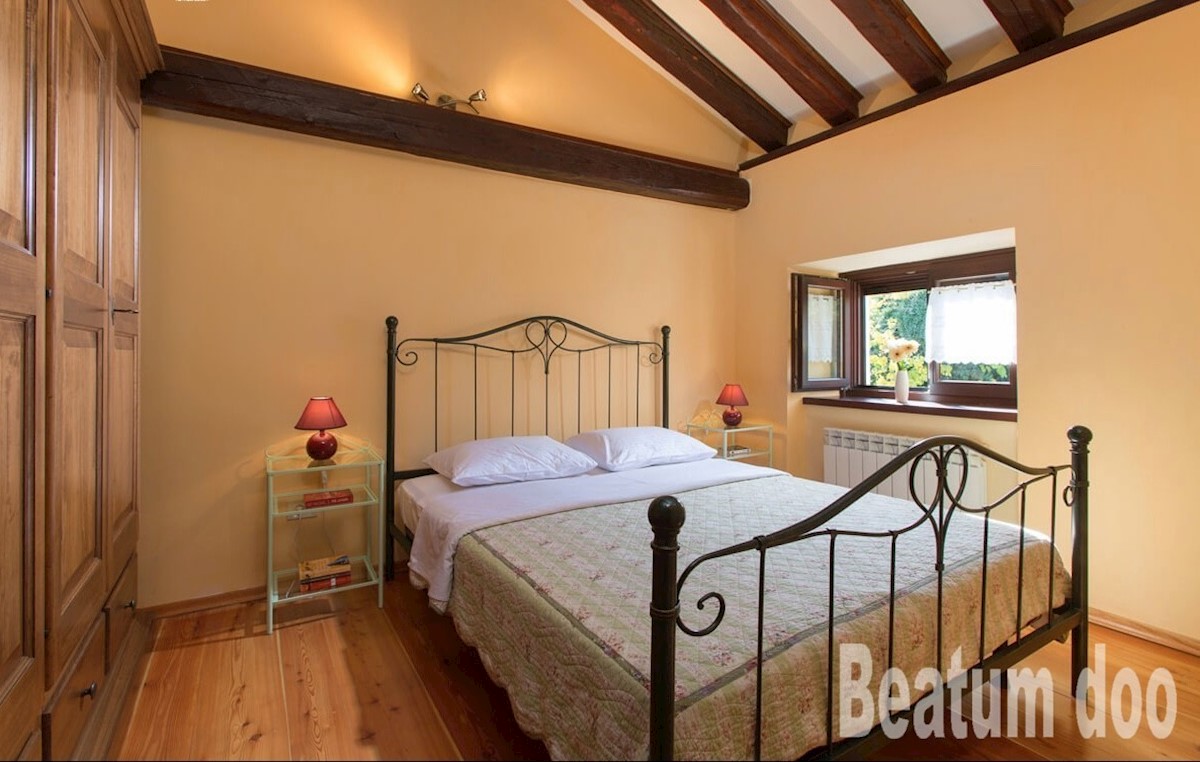 Villa rurale indipendente , Momjan