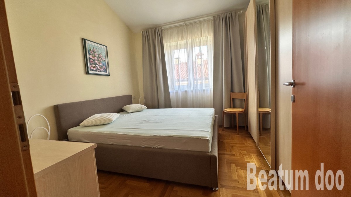 Appartamento al secondo piano, vista mare, Cittanova