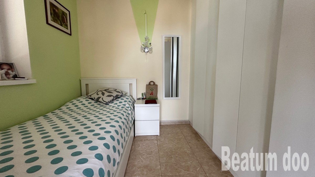 Appartamento al secondo piano, vista mare, Cittanova