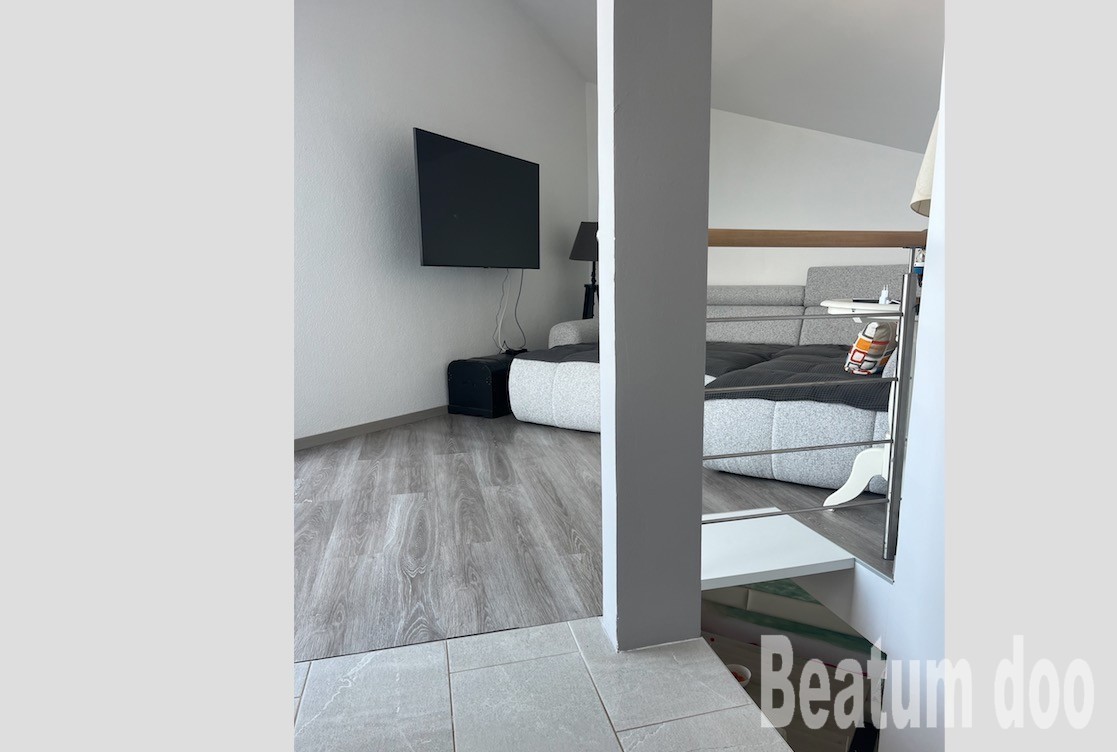 Appartamento con tre camere da letto e ampio balcone a Mareda