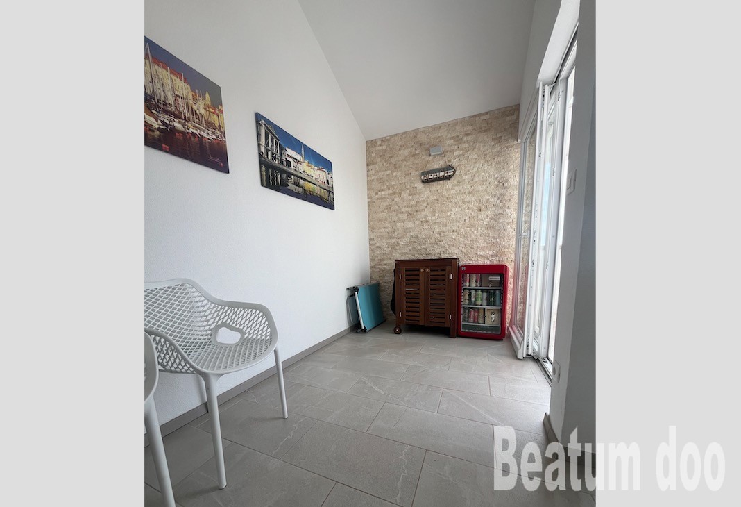 Appartamento con tre camere da letto e ampio balcone a Mareda