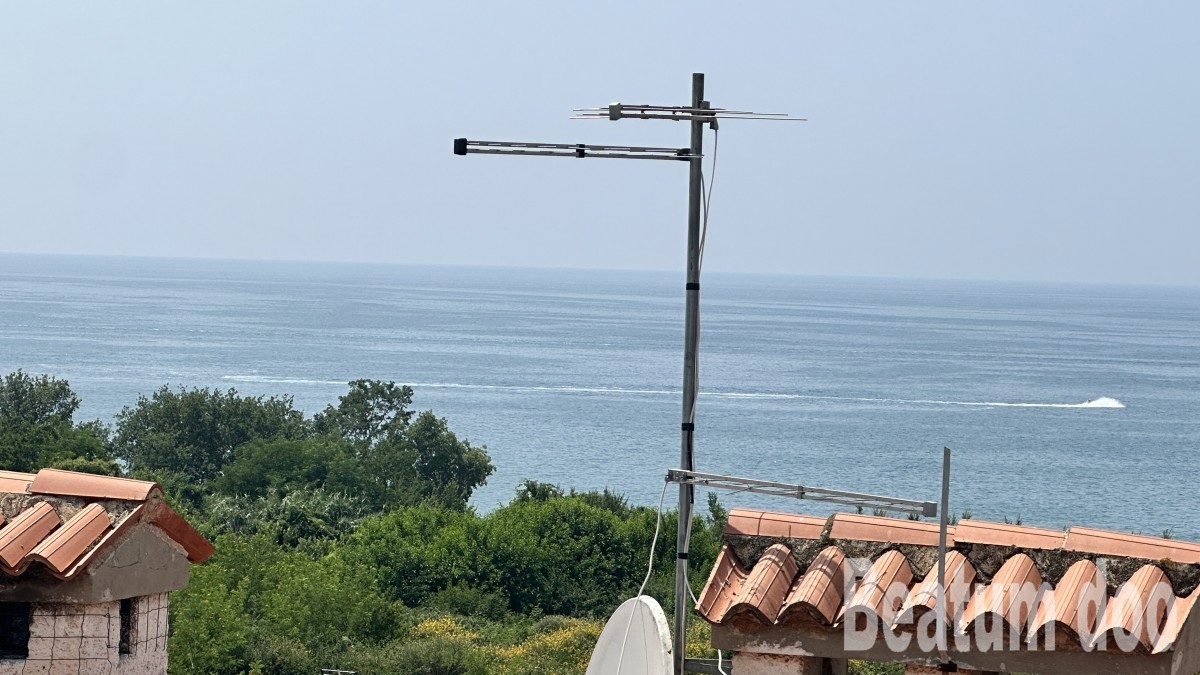 Appartamento con tre camere da letto e ampio balcone a Mareda